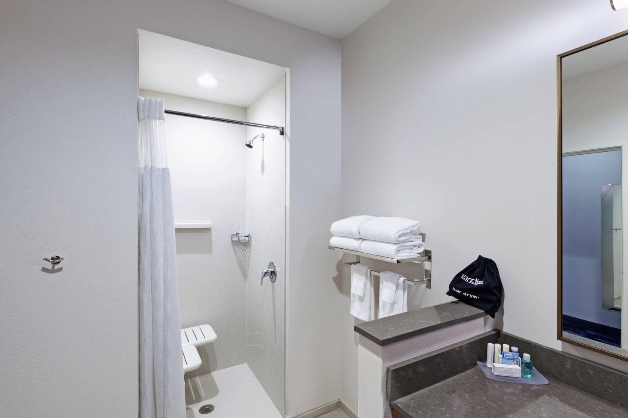 Fairfield Inn & Suites By Marriott ליברל מראה חיצוני תמונה