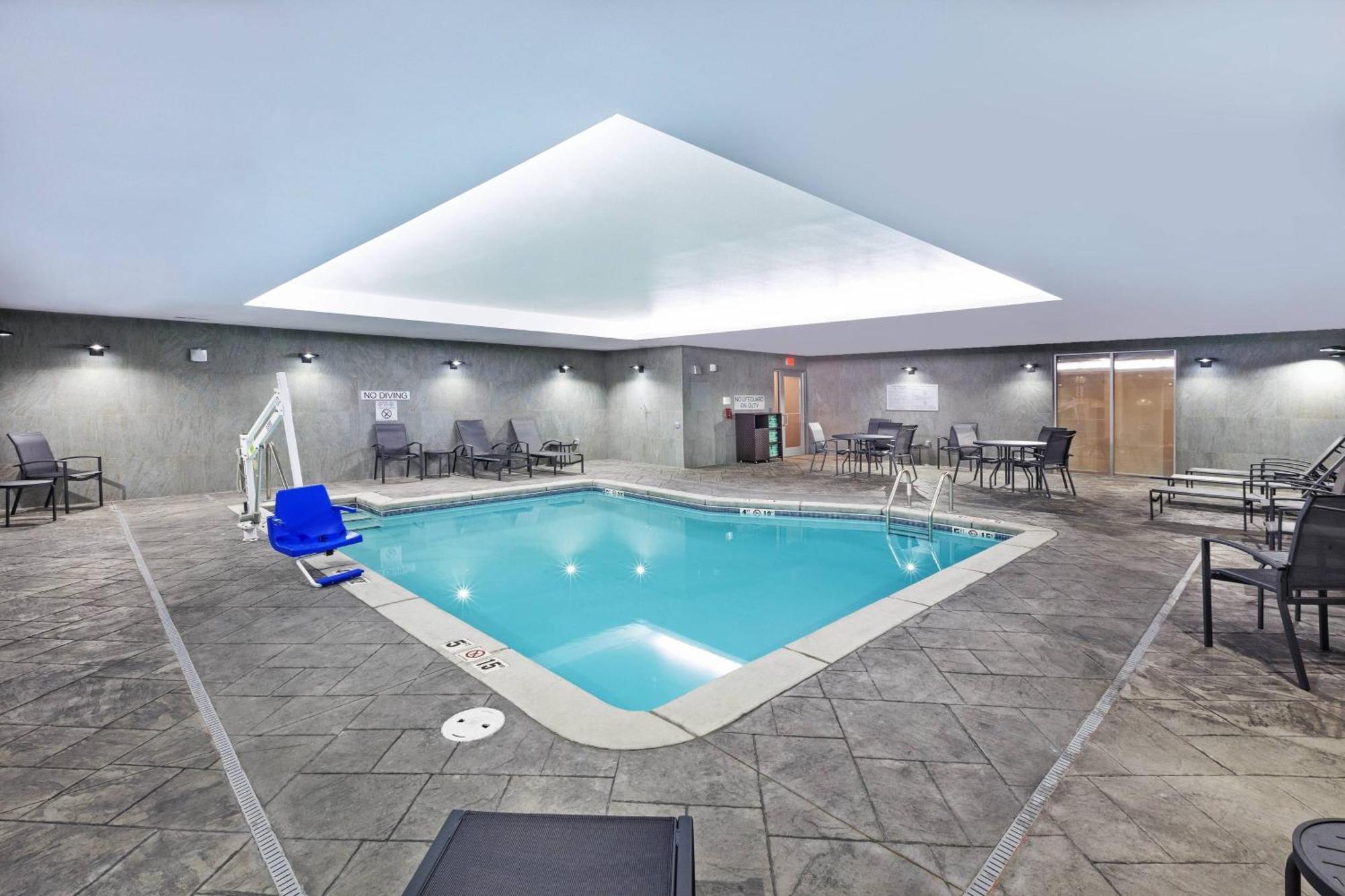 Fairfield Inn & Suites By Marriott ליברל מראה חיצוני תמונה
