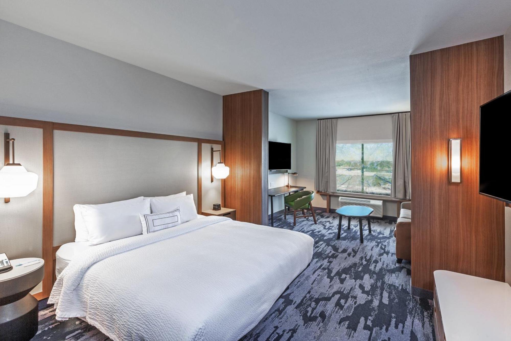 Fairfield Inn & Suites By Marriott ליברל מראה חיצוני תמונה